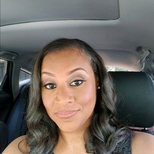 Meet your Posher, Whitney